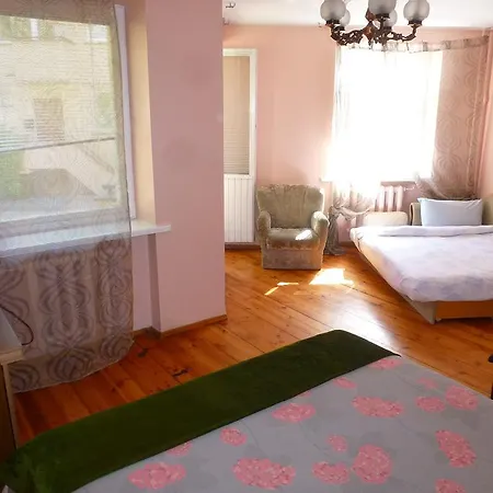 Hostel Guesthouse In Vilnius Old Town *
