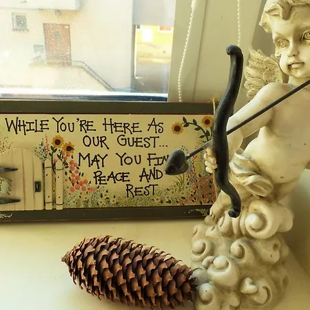 Hostel Guesthouse In Vilnius Old Town *