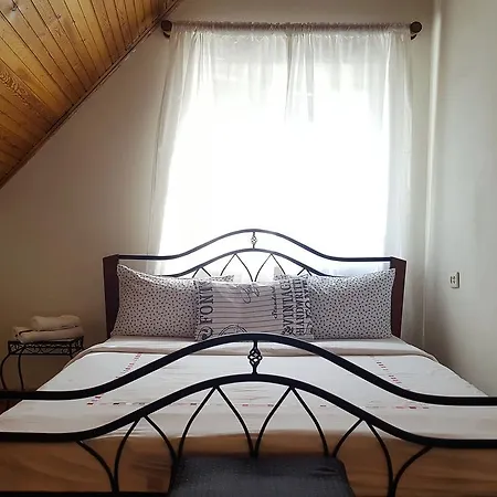 Hostel Guesthouse In Vilnius Old Town Vilnius